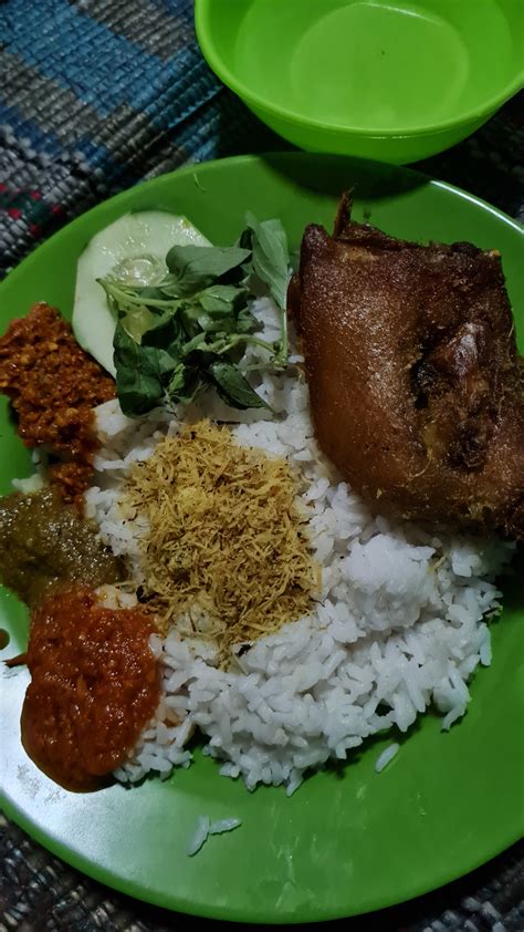 Nasi Bebek Depan Tugu Pahlawan Terdekat Restoran Dan Tempat Makan