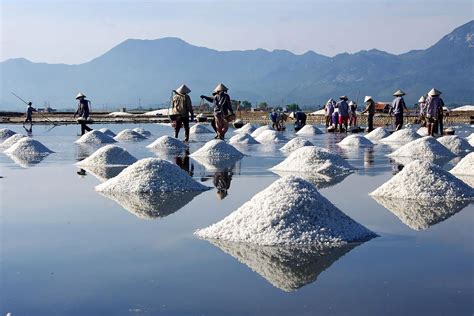 Hon Khoi Salt Fields, the Largest Salt Fields in Nha Trang, - Travel Saigon