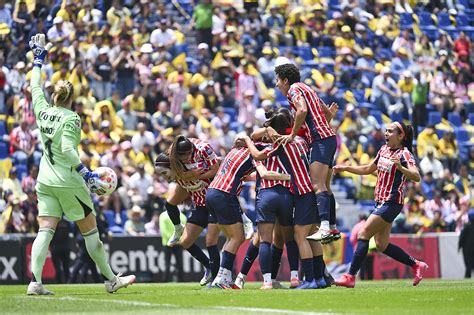 Contra Todo Pronostico; Chivas se Lleva el Clásico Nacional Femenil