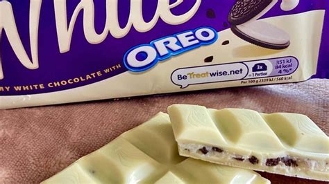 Cadbury Just Released A New White Chocolate & Oreo 'Share' Bar | TOTUM