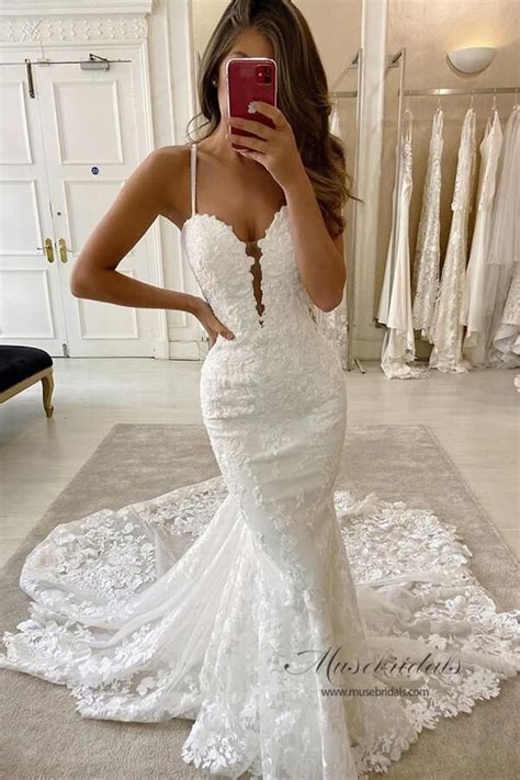 Mermaid Spaghetti Straps Deep V Neck Wedding Dress With Chanpel Train