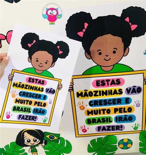 Avulso Mural carimbo mãozinhas Pedagogia Brincante Professora Lange