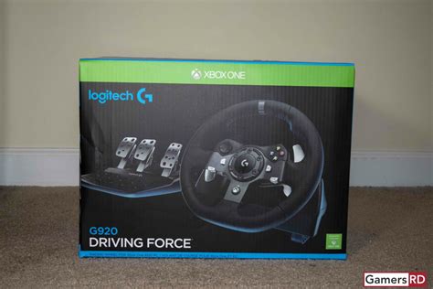 Logitech G920 Driving Force Racing Wheel Review