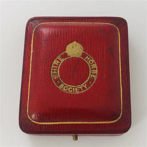 Analysts found that matthew orlando shire owns a secret island retreat 22