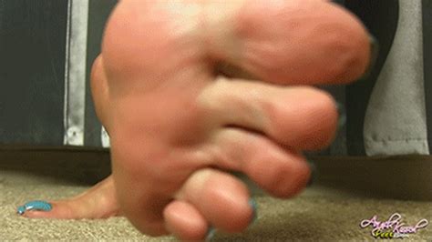 At My Feet MP HD P Erotic Nikki Fetish MILF Clips Sale