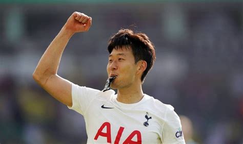 Heung min Son élu meilleur joueur dAsie Cristiano Ronaldo seulement