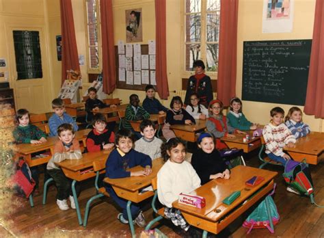 Photo De Classe Ce De Ecole La Breche Copains D Avant