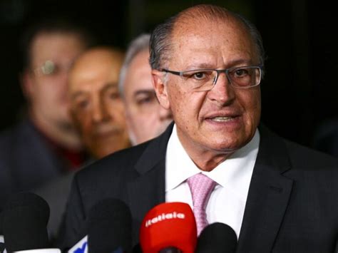 Alckmin celebra aniversário Lula banqueiros e ministeriáveis News AM