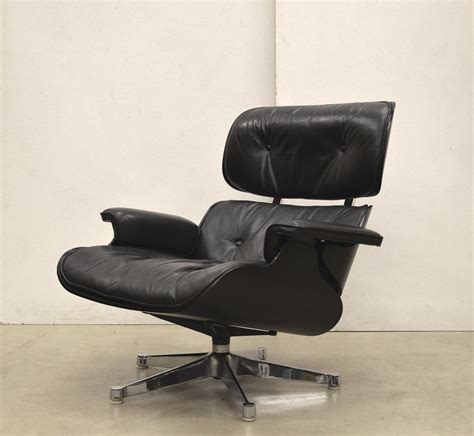 Eames Lounge Chair Ottoman Black Vitra Atelier Yuwa Ciao Jp