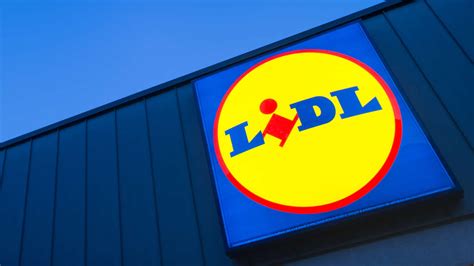 Lidl DHL Stellt 500 Packstationen Vor Filialen Auf Und Bietet Neuen