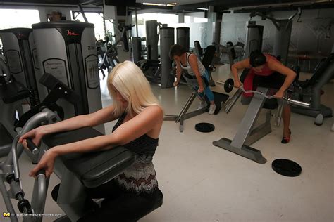 Naked Mature Mothers Do Naked Exercises At Gym PART Pics XHamster