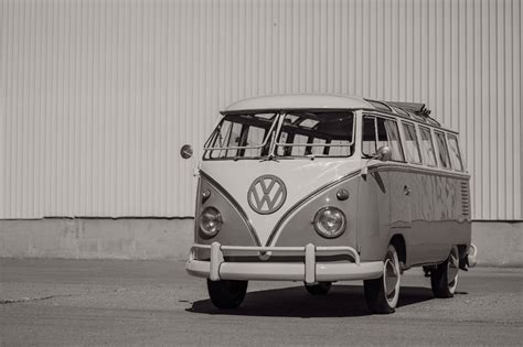 1960 Volkswagen Bus 23 Window With Samba Package For Sale