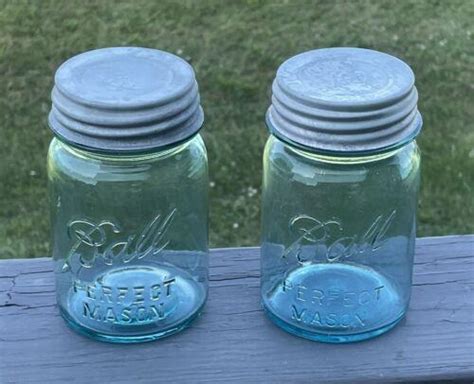 Vintage Ball Perfect Mason Blue Pint Jars 2 And 5 With Zinc Lids Mfg