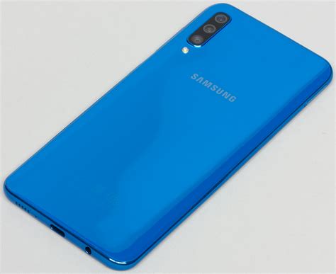 Обзор смартфона Samsung Galaxy A50 из нового бюджетного семейства компании
