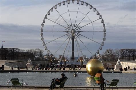 Paris Private Walking Tour In English