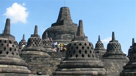 Tiket Ke Candi Borobudur Rp Ribu Netizen Orang Miskin Tak Bisa