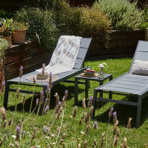 Set Di Lettini Prendisole Alti E Tavolo Da Giardino Antracite Tokyo