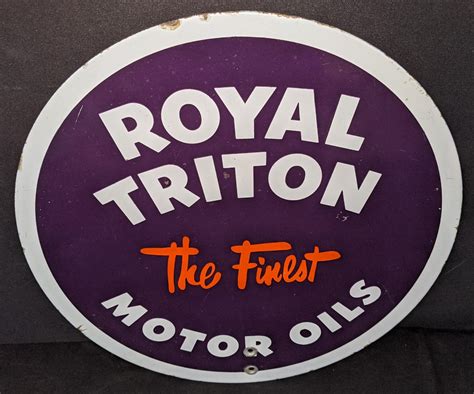 Lot Porcelain Royal Triton Motor Oil Sign