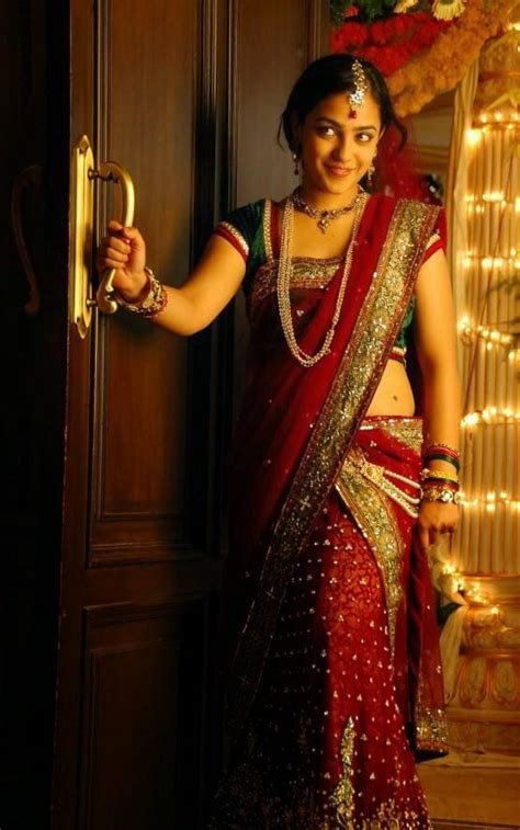 Nithya Menen Hot In Saree Veethi