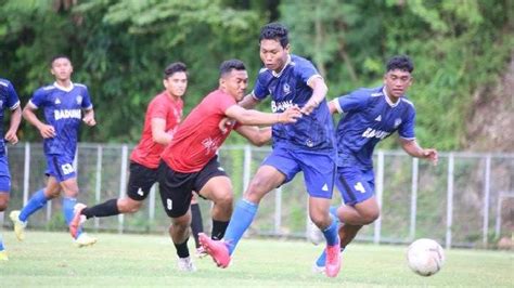 Cukur Badung 1 3 Tim Sepak Bola Denpasar Kawinkan Gelar Juara Liga 3