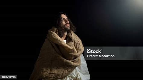 nabi alkitab  jubah melihat terang kepercayaan spiritualitas