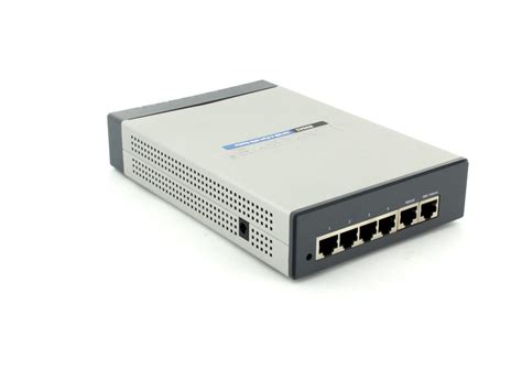 Cisco Small Business Rv042 10 100mbps Vpn Router