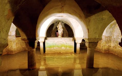 Explore The Crypt Of Santa Reparata Detailed Guide