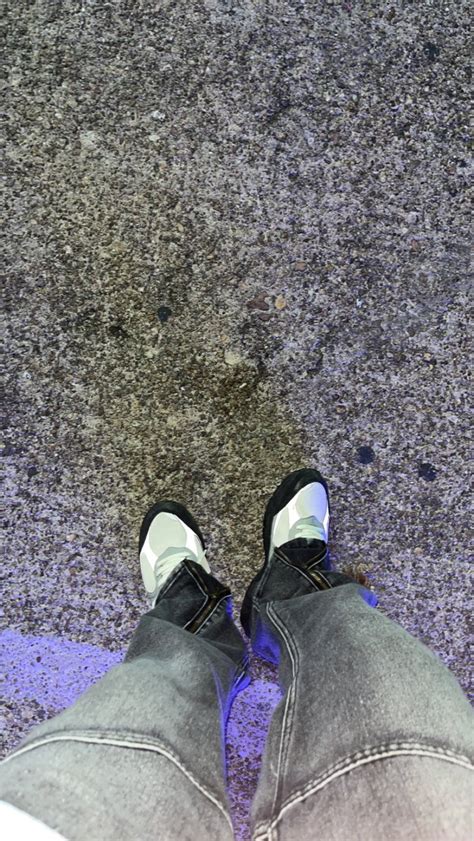 𝐛𝐨𝐛𝐱𝐱 On Twitter Rt Tobydeyforyou 🫣 Last Frame This One No Yeezy”