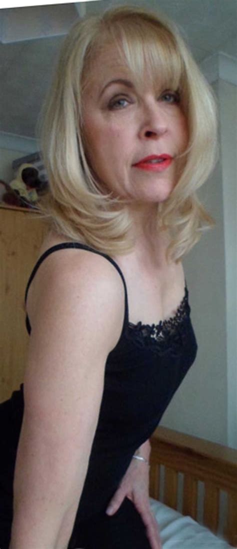 Pin On Beautiful Mature Women