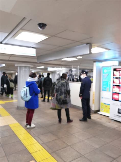 【事件発生！】東京メトロ日比谷線 日比谷駅で不審物発見！「不審物があるから！って駅員さんが言ってた」 いろまと最新ニュース