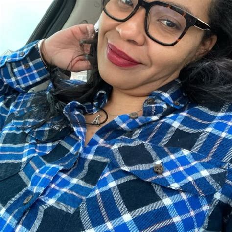 Ashley Elizabeth Ashleyelizabeth8604 • Threads Say More