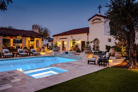 Sensational Mediterranean Swimming Pool Designs That Will Take Your