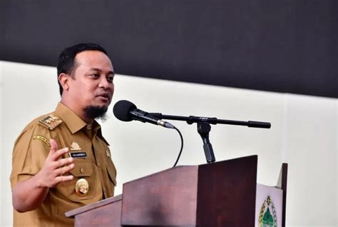 Gubernur Sulsel Andi Sudirman Disindir Habis Habisan Telak