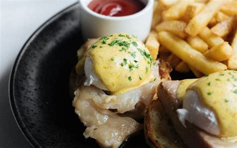 Can Pregnant Women Eat Eggs Benedict The Good Mother Project