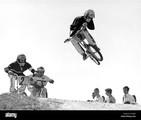 Track Cycling Bikes In 1980s Hi Res Stock Photography And Images Alamy