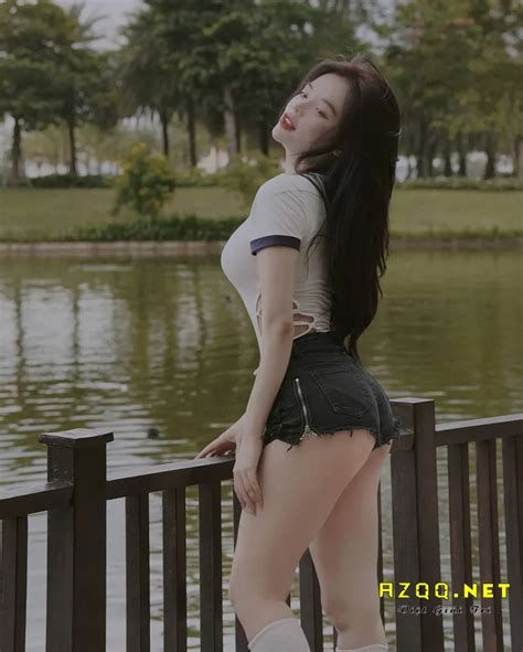 Quỳnh Na Tiktok 69 Ảnh Quỳnh Na mặc bikini với thân hình gợi cảm