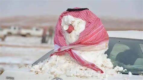 La Neve In Arabia Saudita Foto Dal Deserto Imbiancato