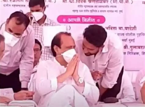 Ajit Pawar In Shirdi सुजय विखे अजित पवारांच्या कानात बोलू लागले आणि दादांनी चार वेळा हात