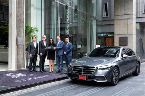 เมอร์เซเดส เบนซ์ ส่งมอบรถยนต์ Mercedes Benz S 350 D Exclusive” เสริม