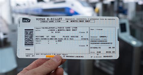 SNCF le billet cartonné officiellement supprimé