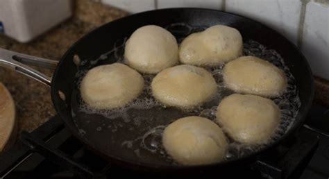 Казахские баурсаки