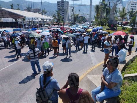 Bloquean Damnificados La Costera Frente Al Centro De Convenciones