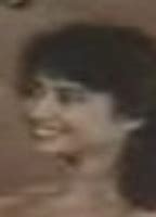 Naked Julia Perrin In Les Clientes