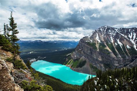 Hiking To Lake Agnes The Big Beehive Banff National Park Yoho