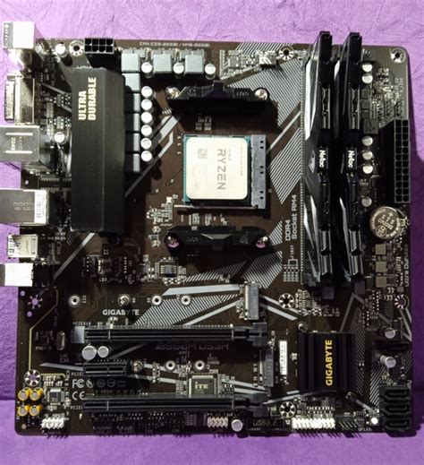 Комплект GIGABYTE B550M DS3H + Ryzen 5 5600 и DDR4 2*8Gb 3200 Mhz ...