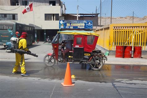 Perú extiende la cuarentena hasta el 10 de mayo y los casos de