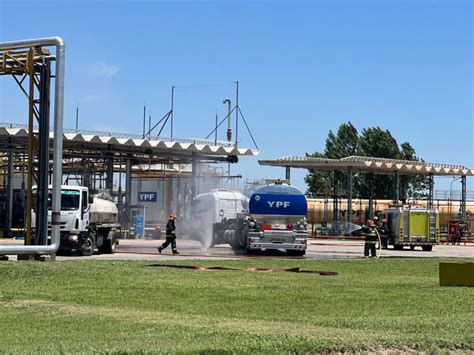 Simulacro De Incendio En La Planta Junín De Ypf Junín 24