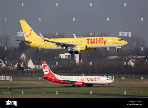 Düsseldorf Deutschland 29 Februar 2016 TUIfly und Air Berlin