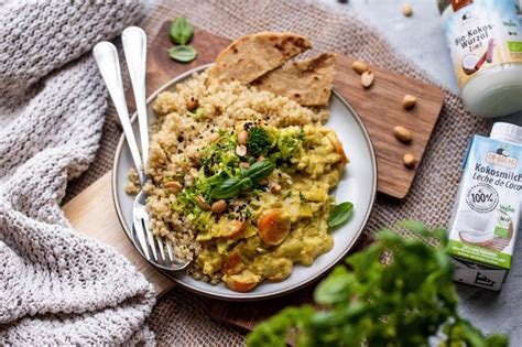 S Kartoffel Kokos Curry Mit Quinoa Dr Goerg