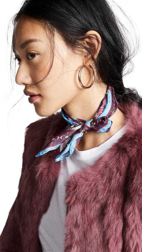 15 Creative Ways To Tie Your Scarf This Fall